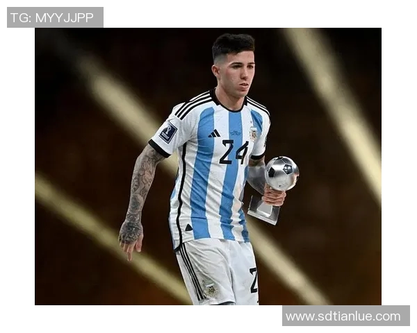 新一代足球天才恩佐展现全能实力成未来巨星之路